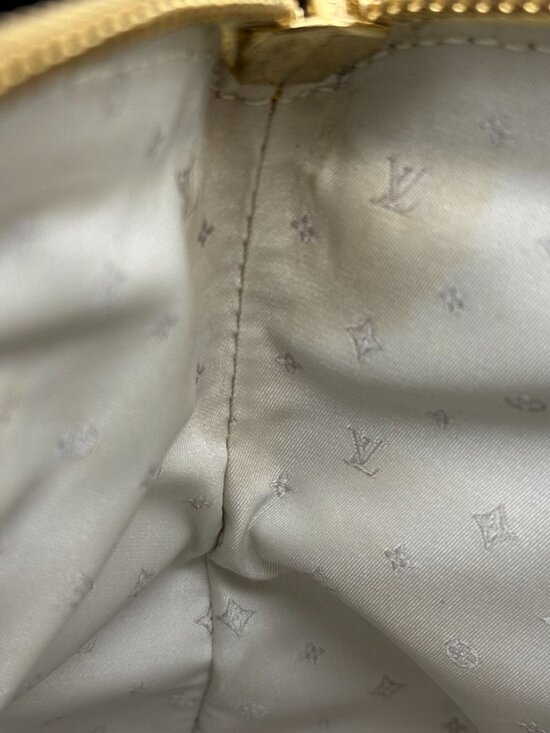 Louis Vuitton | Lockit PM | Suhali Leather | Blanc | VINTAGE - Quiet Luxury - Picture 6 of 16